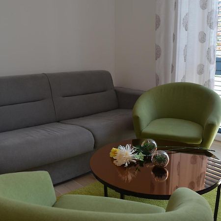 Apartments Korina Crikvenica Exterior photo
